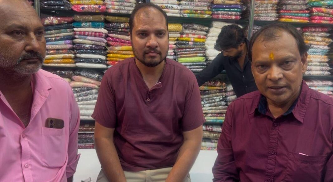 90 लाख गोल्ड लूट मामले में संभाग अध्यक्ष ने एडिशनल एसपी से वार्ता,पीडित ने गोल्ड रिकवरी का निवेदन किया