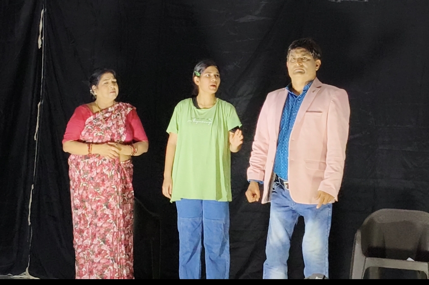 नाटकों में कठिन परिश्रम से प्राण फूँकने वाले हैं राम शर्मा कापरेन, नए कलाकारों को मौका देना उनकी प्राथमिकता