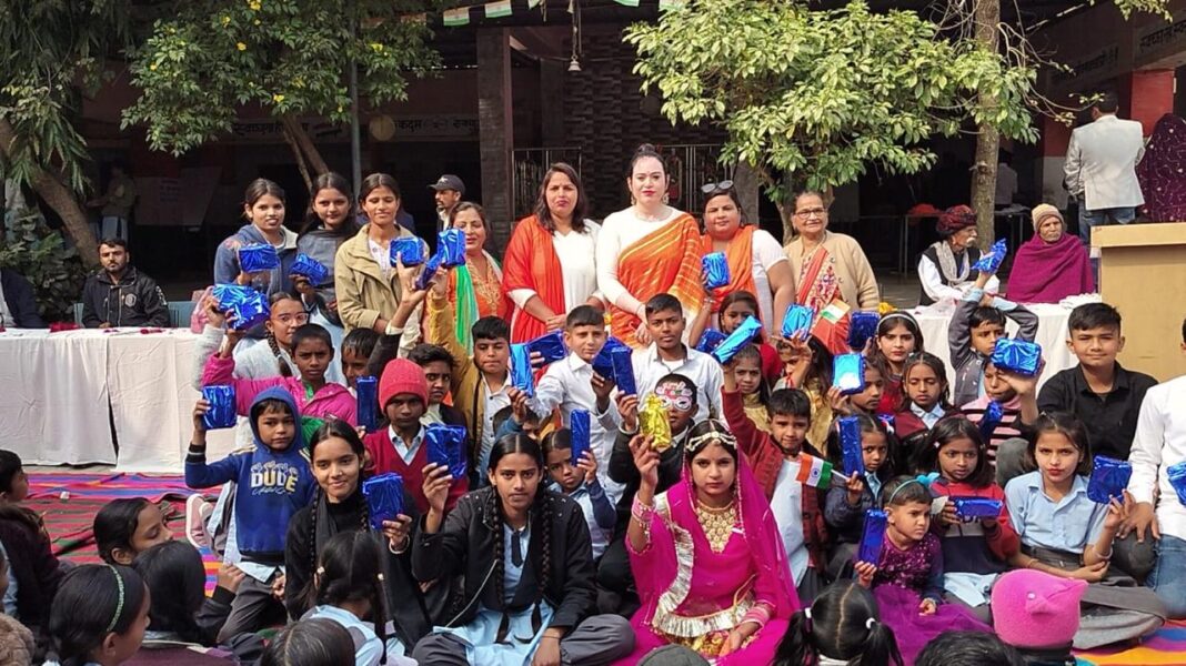 देलुंदा में गणतंत्र दिवस पर प्रतिभा सम्मान, फिटनेस हेल्थ एंड एजुकेशन सोसाइटी का भव्य आयोजन