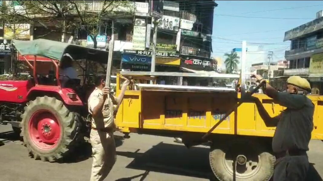 गुमानपुरा में नगर निगम की बड़ी कार्रवाई, अस्थायी अतिक्रमण हटाए, बैरिकेडिंग लगाई