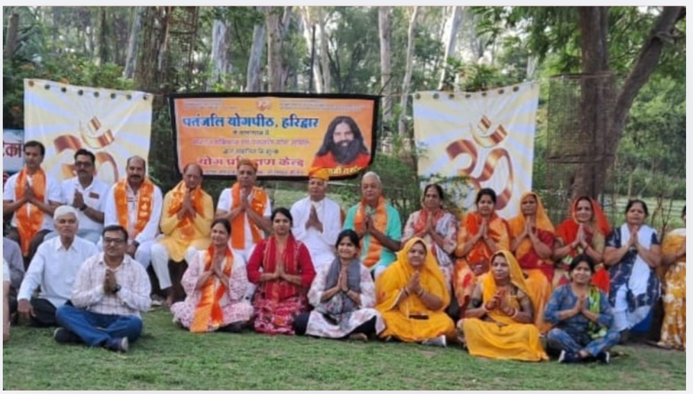 सी.वी. गार्डन योग कक्षा का 23वां स्थापना दिवस हर्षोल्लास के साथ संपन्न