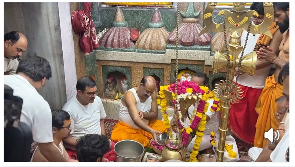 सावन के अंतिम सोमवार पर लोकसभा अध्यक्ष ओम बिरला ने नीलकंठ महादेव मंदिर में किया रुद्राभिषेक, देश व क्षेत्र की सुख-समृद्धि की मांगी दुआ